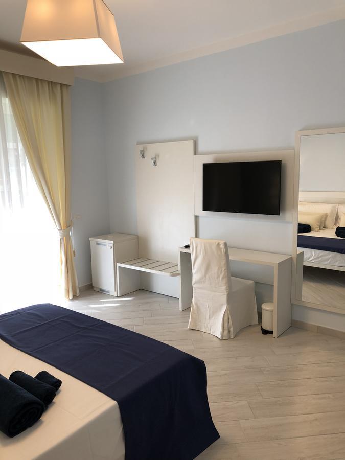 Maison Claudette Toledo Naples Exterior photo